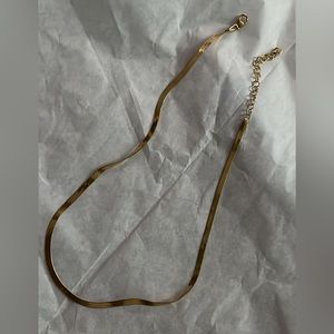 Mejuri 14k Gold Herringbone chain necklace